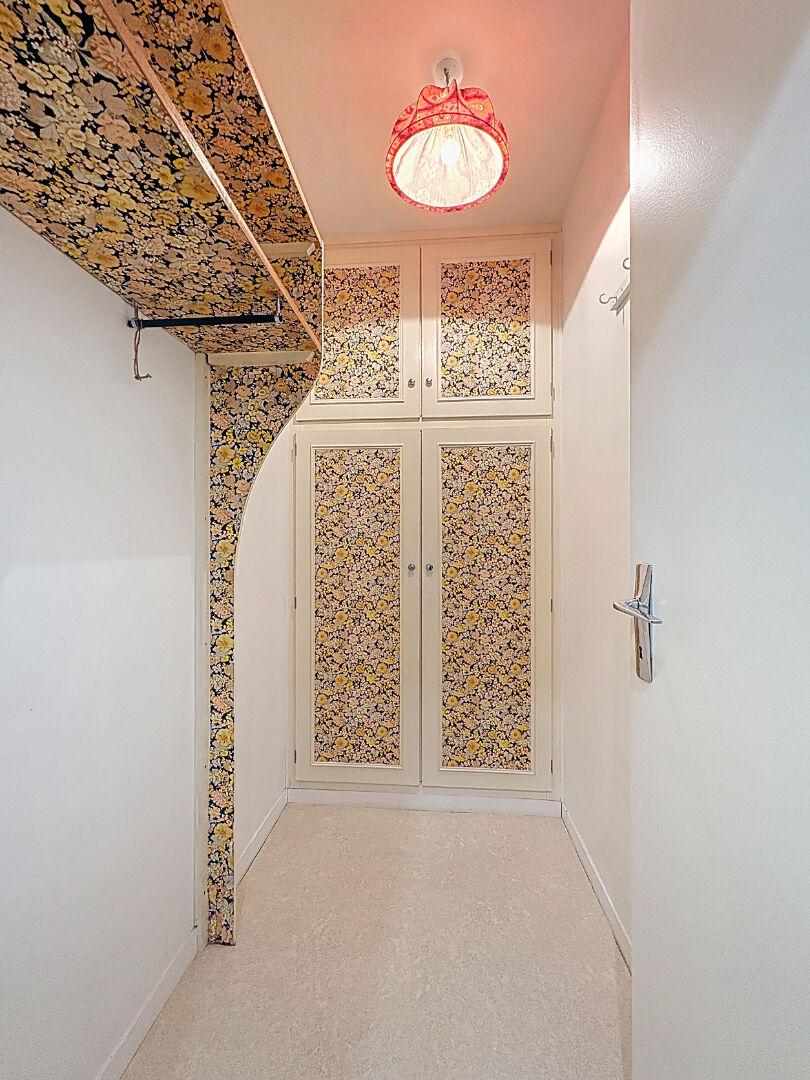 CHARTRES - 3 pièces avec balcon et parking - chauffage + eau inclus