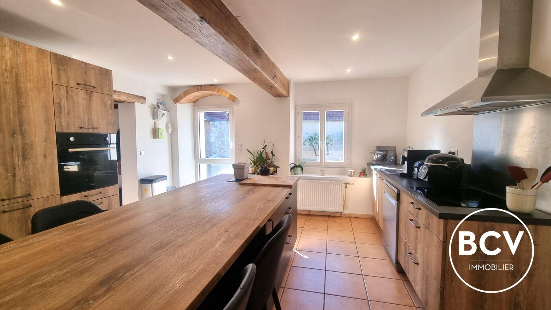 Longère 6 pièces 146 m2 Challet