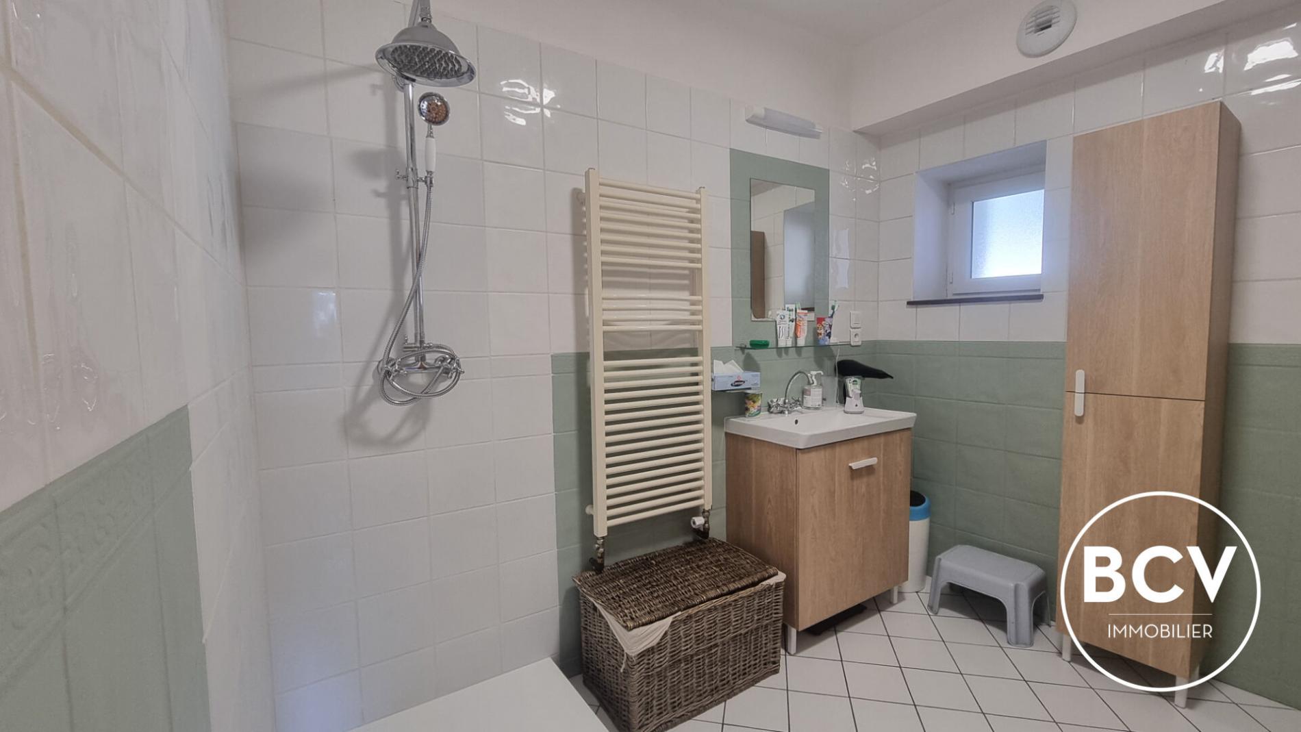 Longère 6 pièces 146 m2 Challet