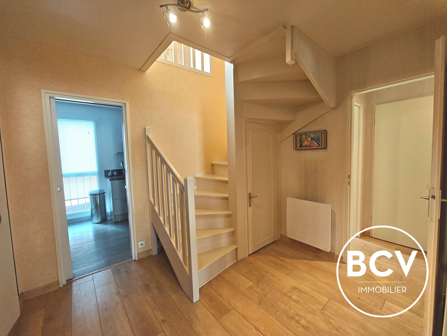 CHARTRES - Appartement Duplex avec balcon