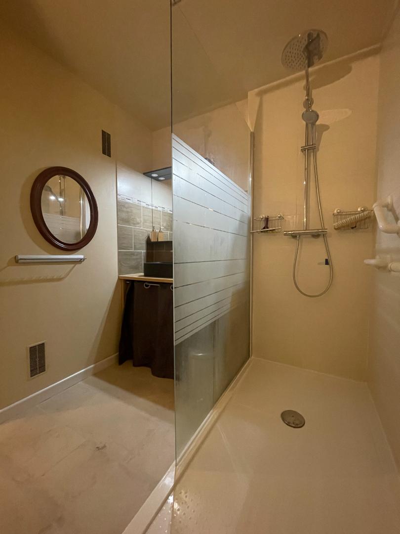 CHARTRES - Appartement meublé de 93 m² avec 3 chambres