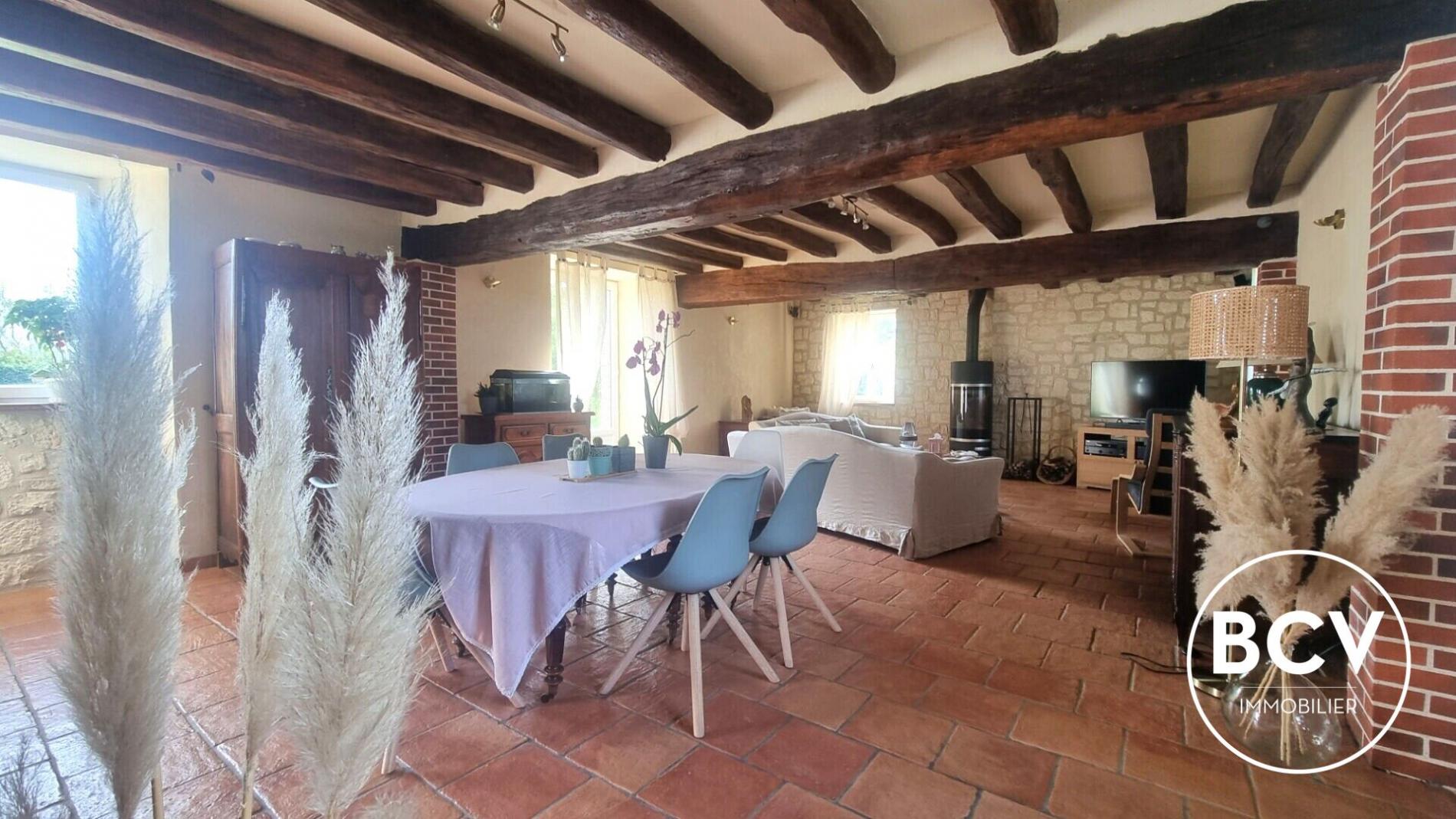 LONGERE 7 pièces - MITTAINVILIERS VERIGNY