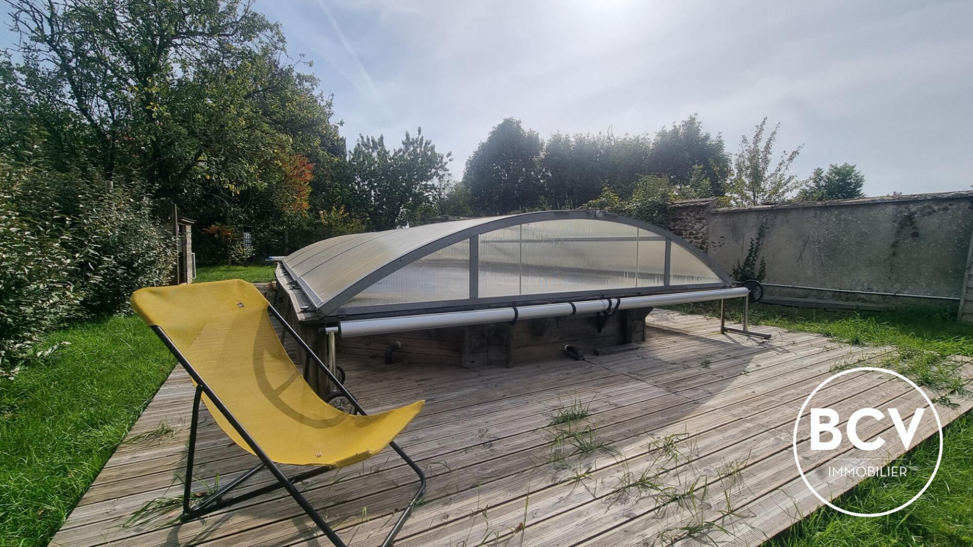 LONGERE 7 pièces - MITTAINVILIERS VERIGNY