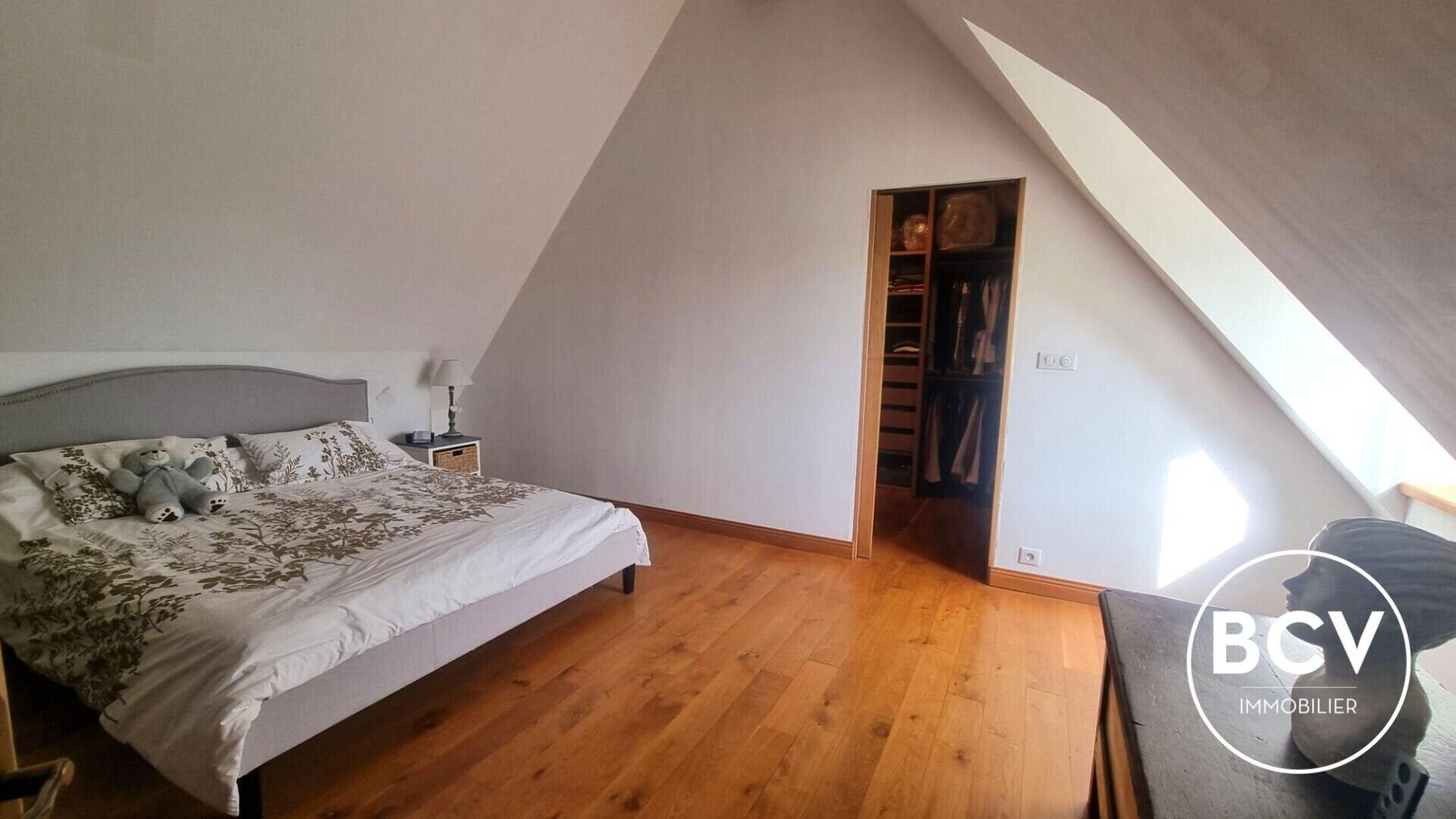 LONGERE 7 pièces - MITTAINVILIERS VERIGNY