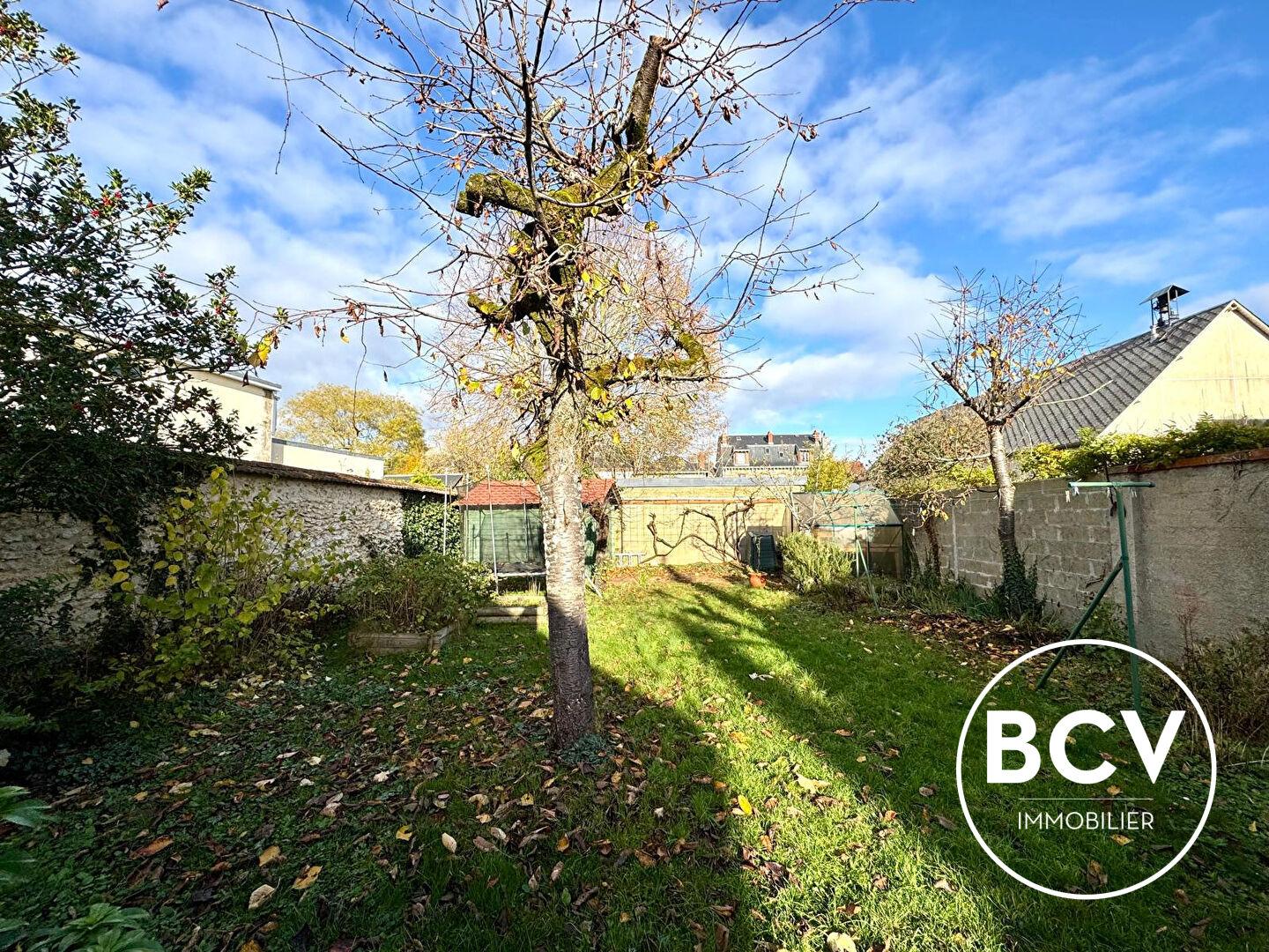 CHARTRES - secteur recherché - belle maison meublée