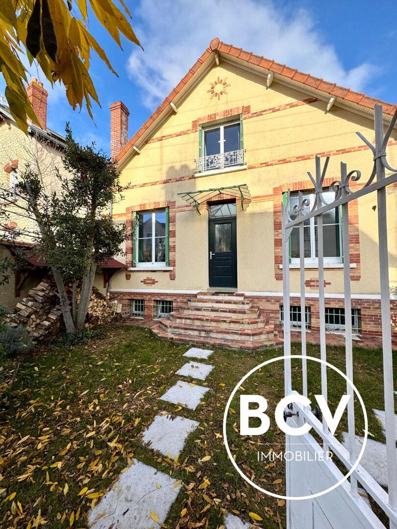 CHARTRES - secteur recherché - belle maison meublée