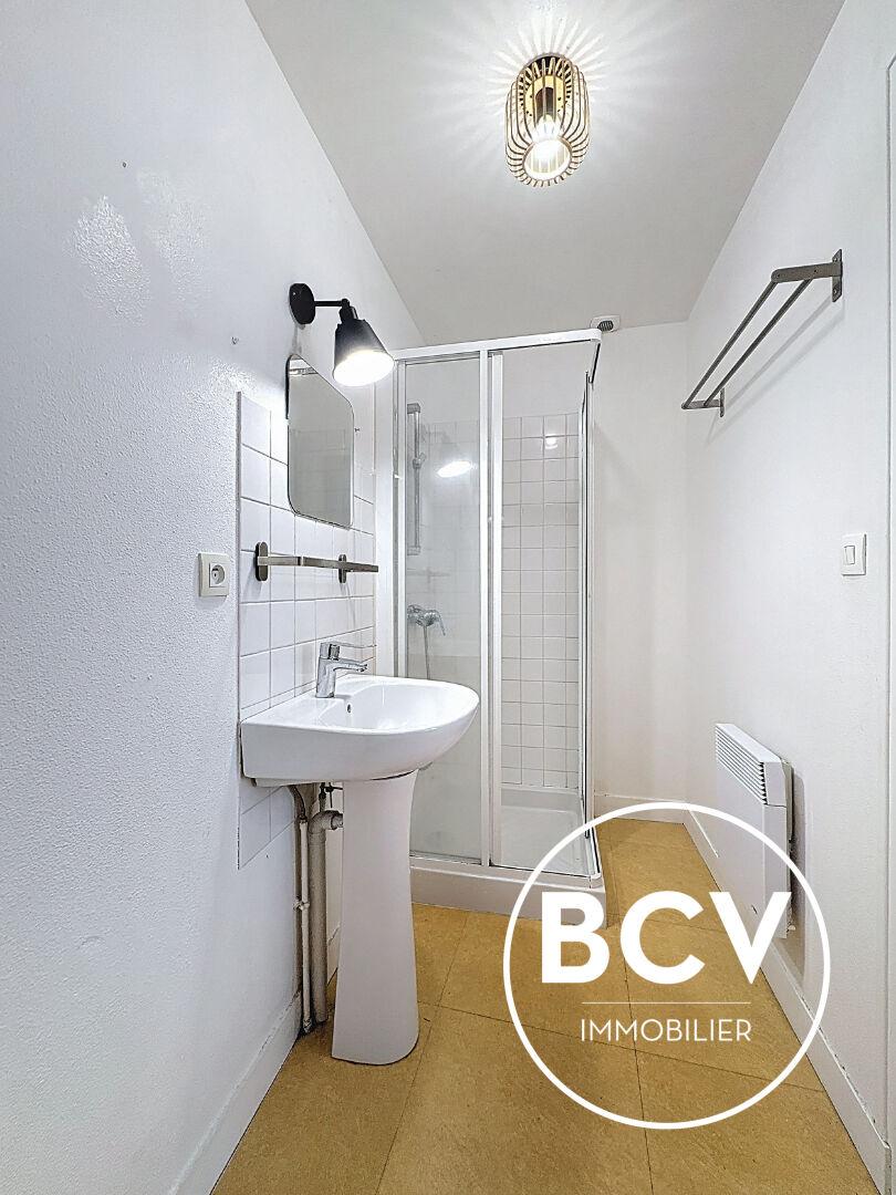 CHARTRES - grand meublé de 2 pièces - secteur Chanzy