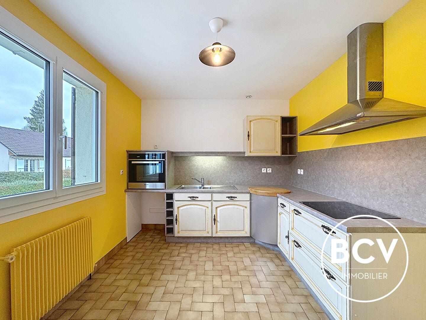 LEVES - maison de 3 chambres