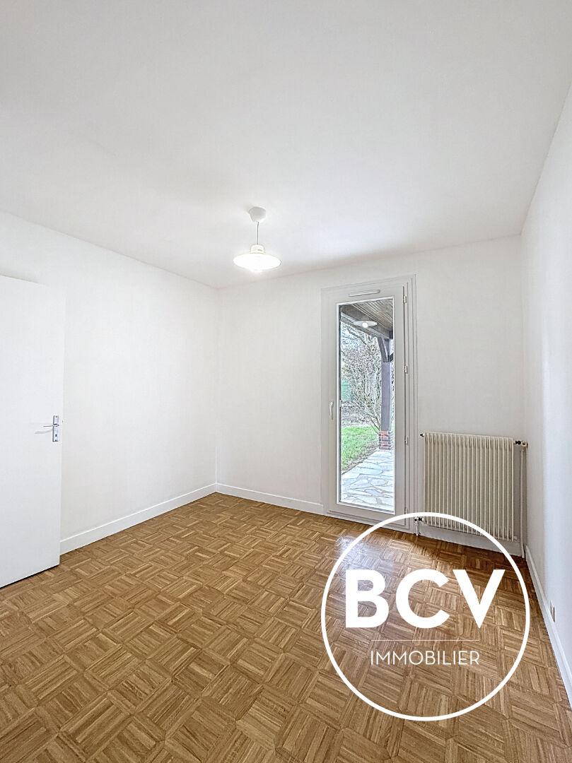 LEVES - maison de 3 chambres