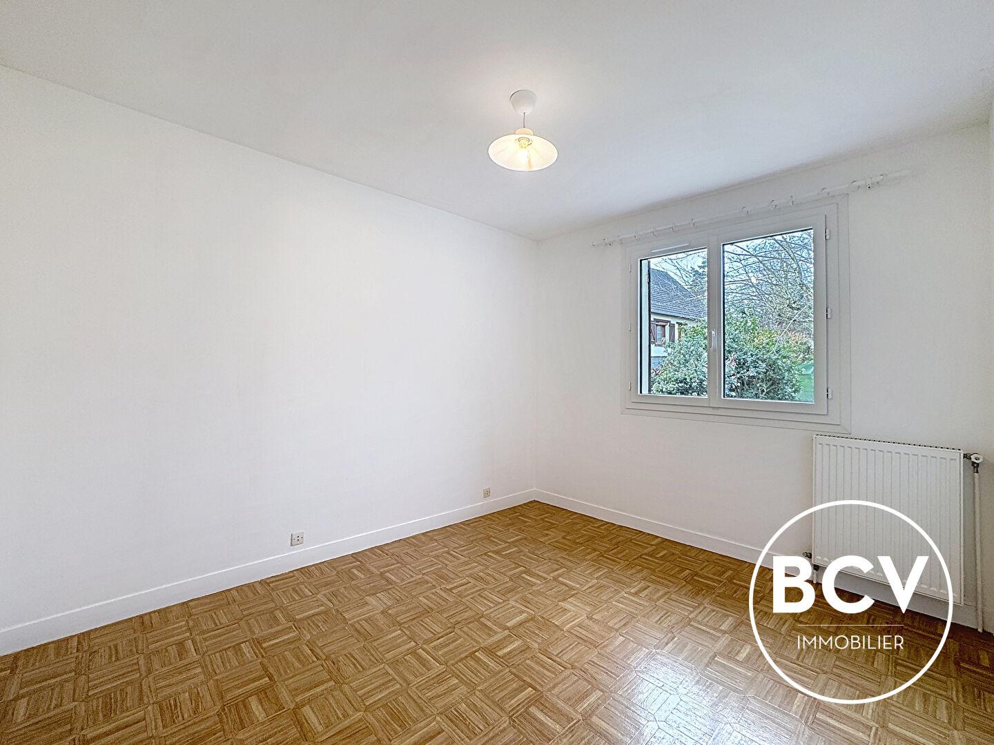 LEVES - maison de 3 chambres