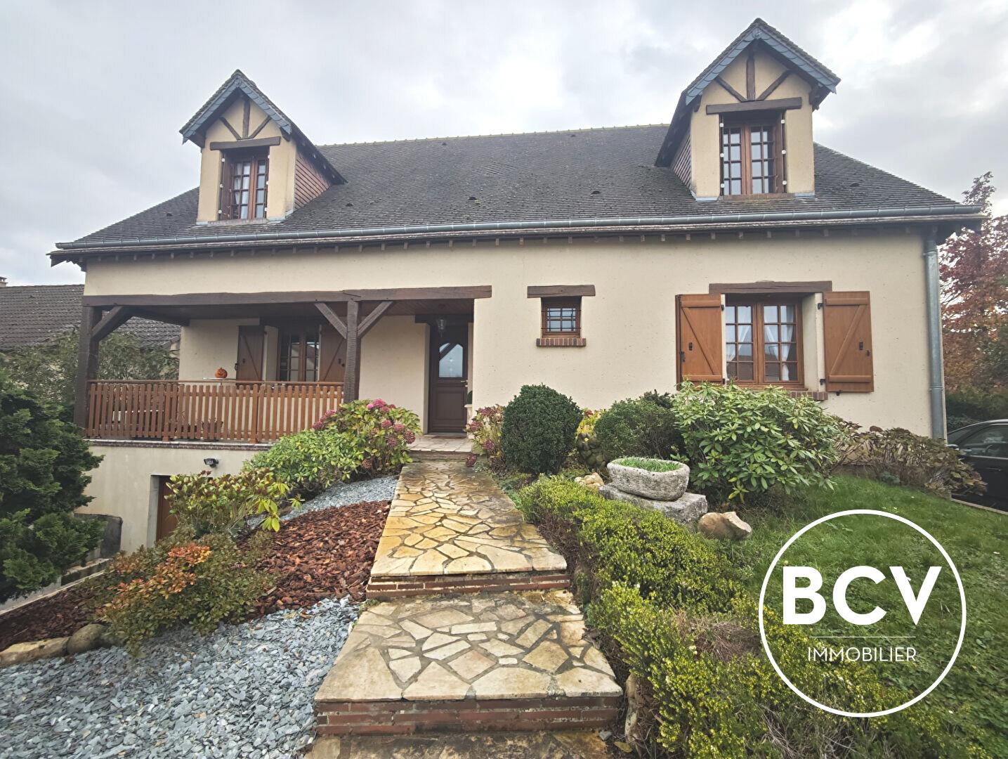 Maison familiale avec jardin et sous-sol total