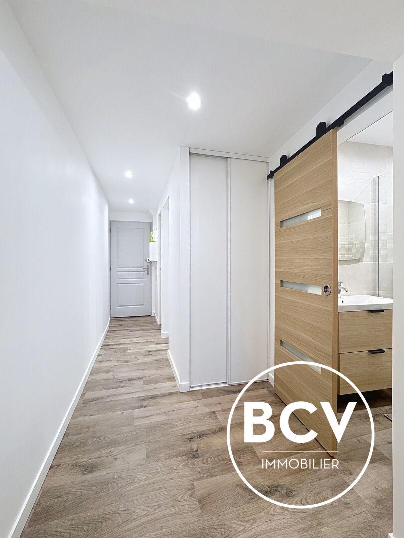 CHARTRES - T1 Bis rénové et meublé avec goût