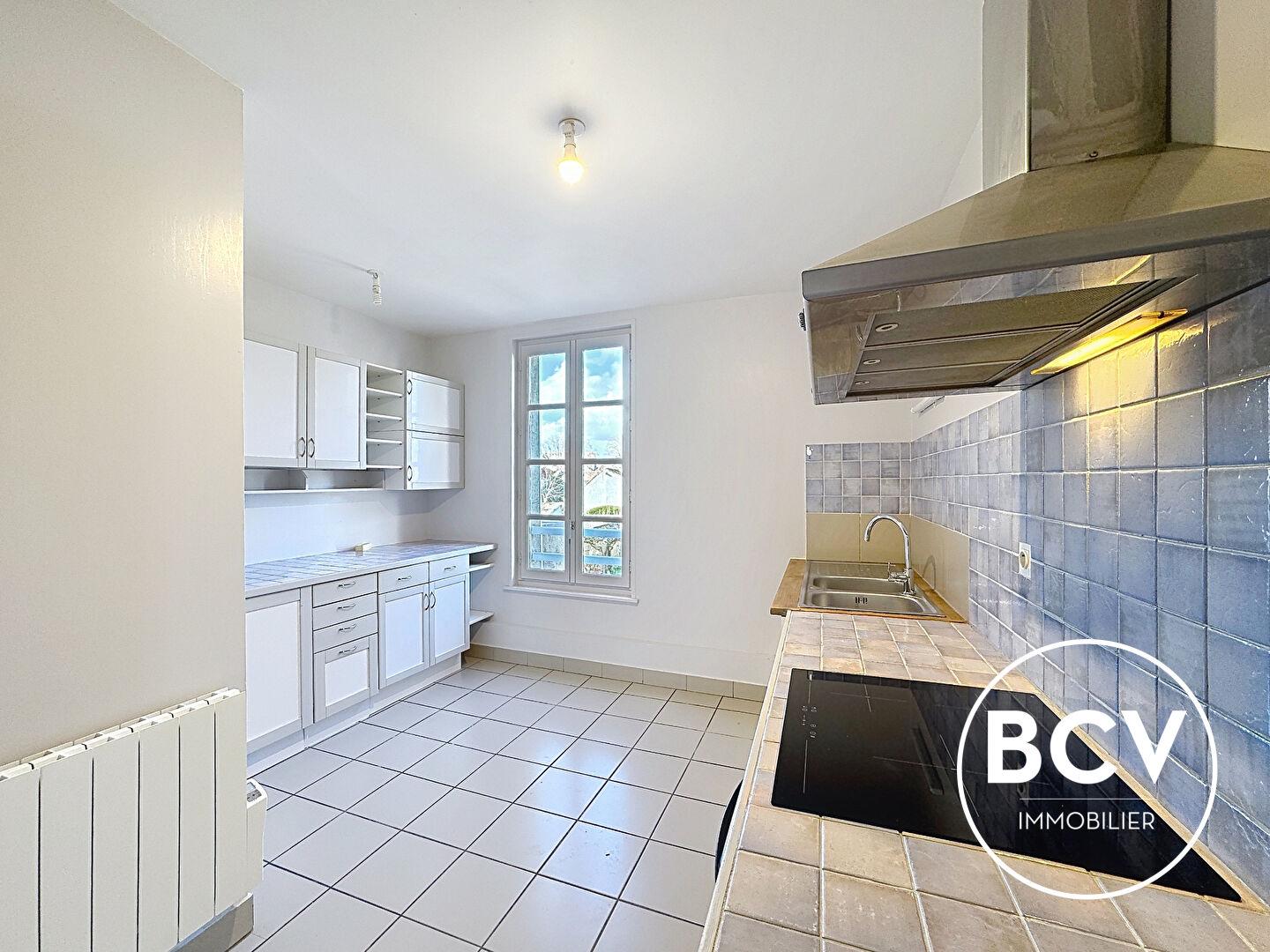 CHARTRES - Porte Guillaume - joli duplex de 3 pièces