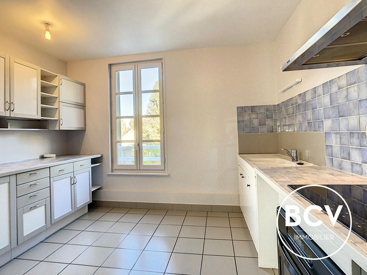 CHARTRES - Porte Guillaume - joli duplex de 3 pièces