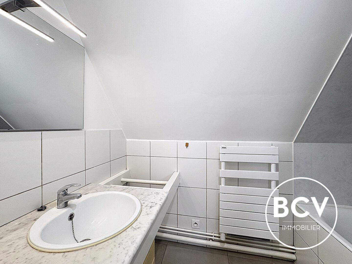 CHARTRES - Porte Guillaume - joli duplex de 3 pièces