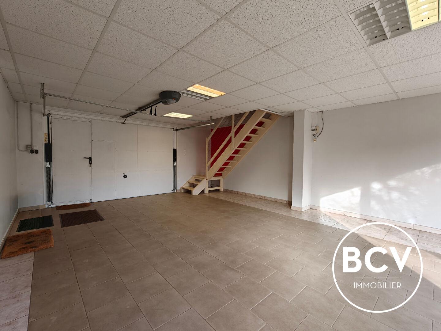 Maison familiale contemporaine avec jardin + double garage