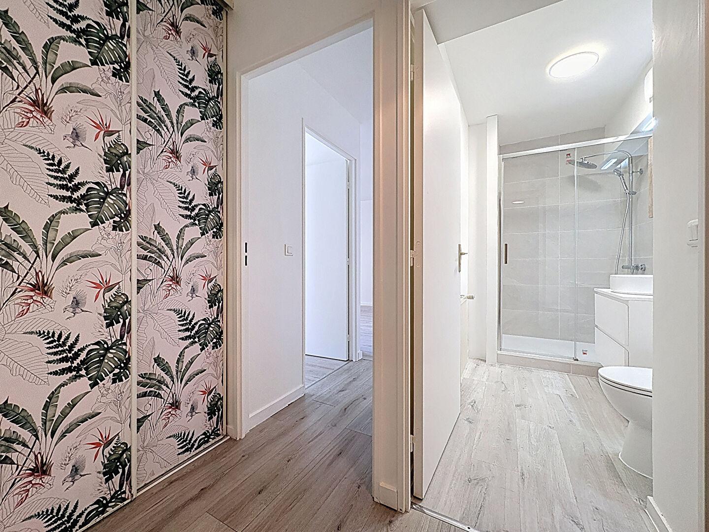 Chartres - Grand Faubourg - beau 2 pièces rénové avec parking