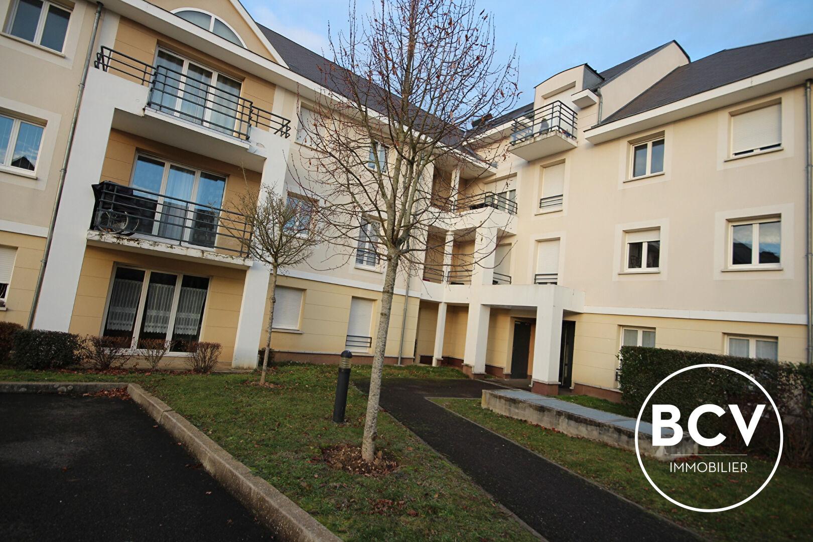 LEVES (28) Appartement T3 lumineux avec balcon et parkings