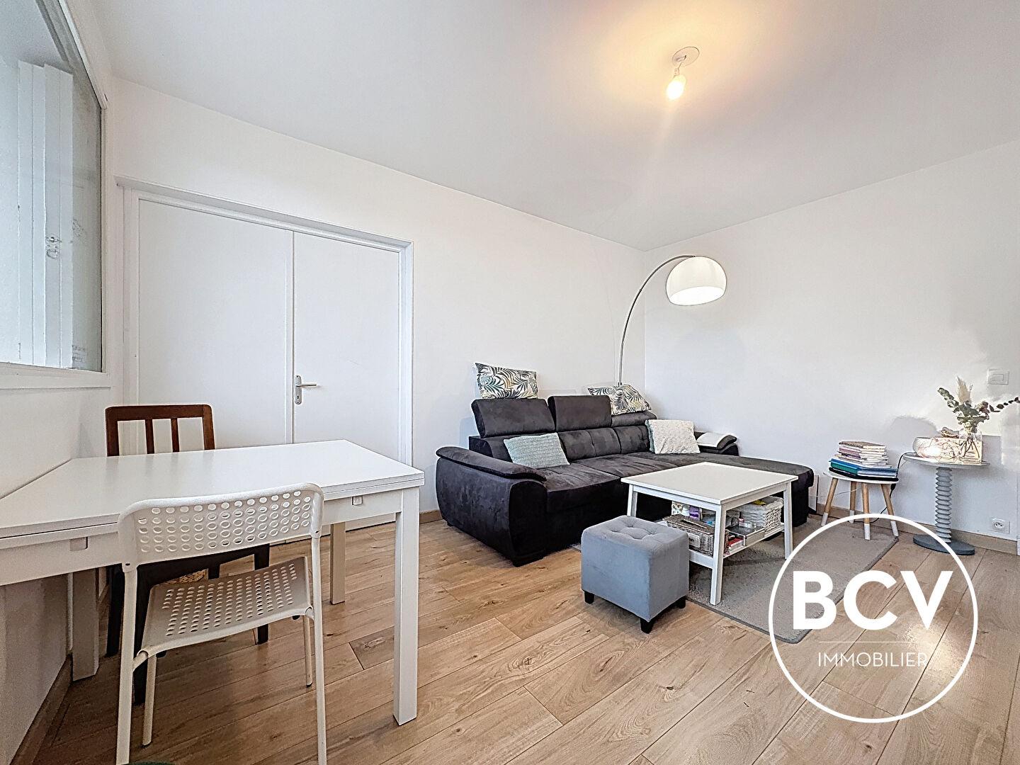 Appartement 3 pièces 63 m2 Chartres Résidence Fleurie