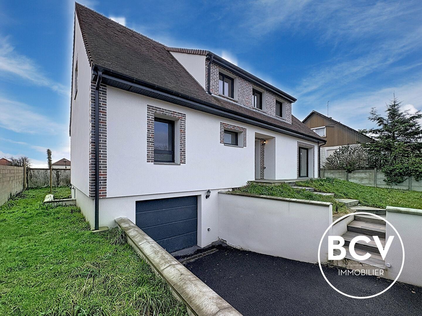 Maison T7 clé en main  Séjour double  5 chambres  Sous-sol total  avec garage.