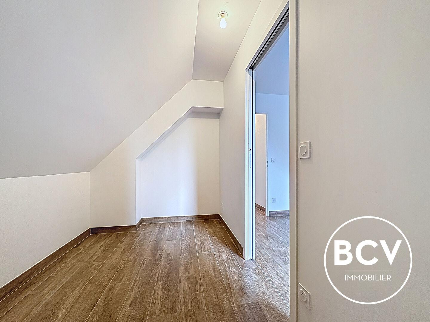 Maison T7 clé en main  Séjour double  5 chambres  Sous-sol total  avec garage.