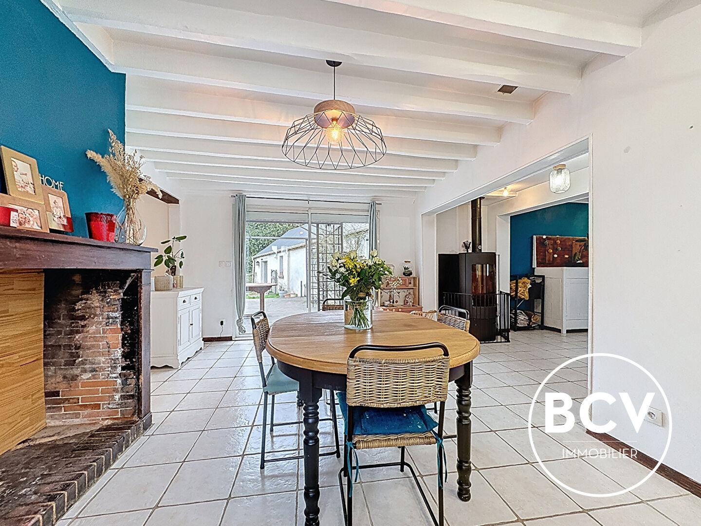 Maison 8 pièces de 251 m² sur un terrain de 1 460 m²