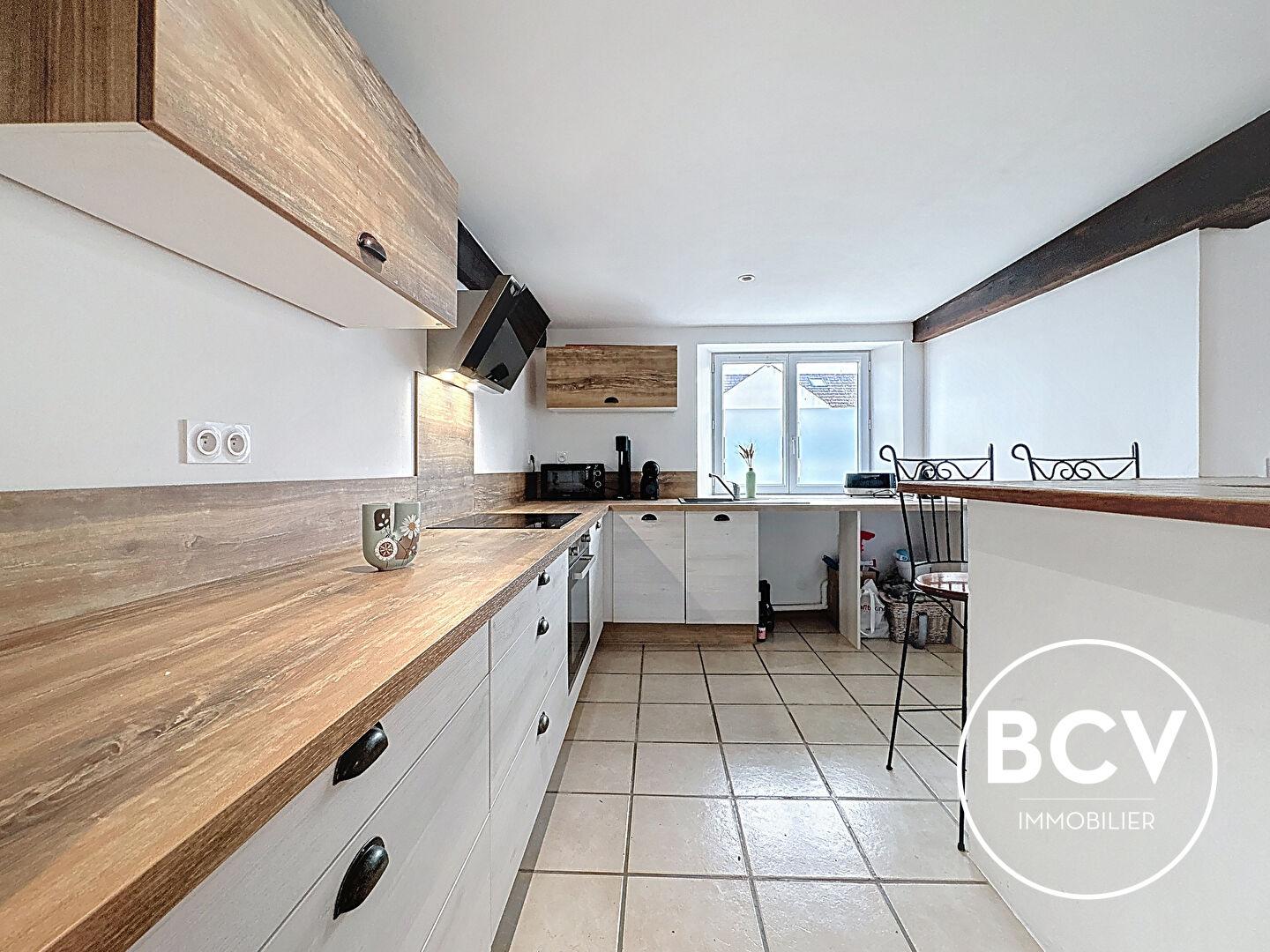 Maison 8 pièces de 251 m² sur un terrain de 1 460 m²