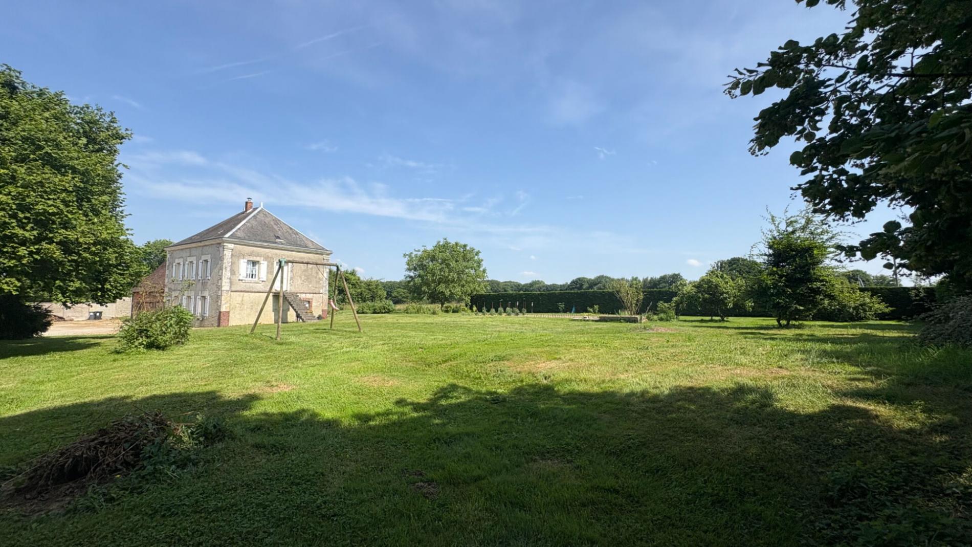 Maison Luigny 5 pièces