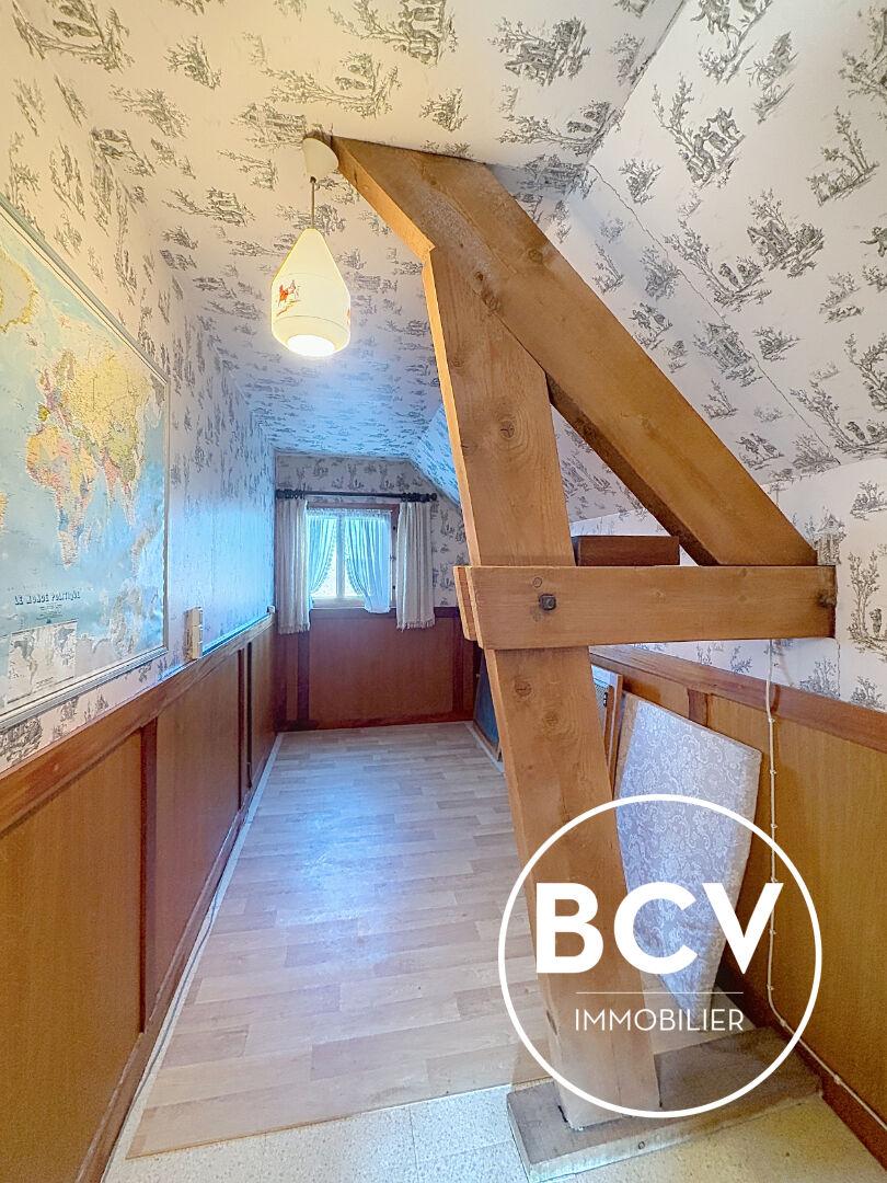 Maison T5 - sous-sol total secteur GARE CHARTRES