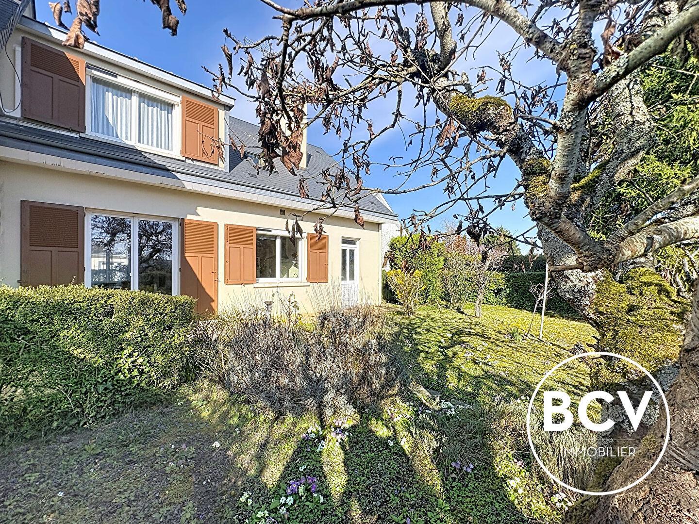 Maison T4, garage et jardin