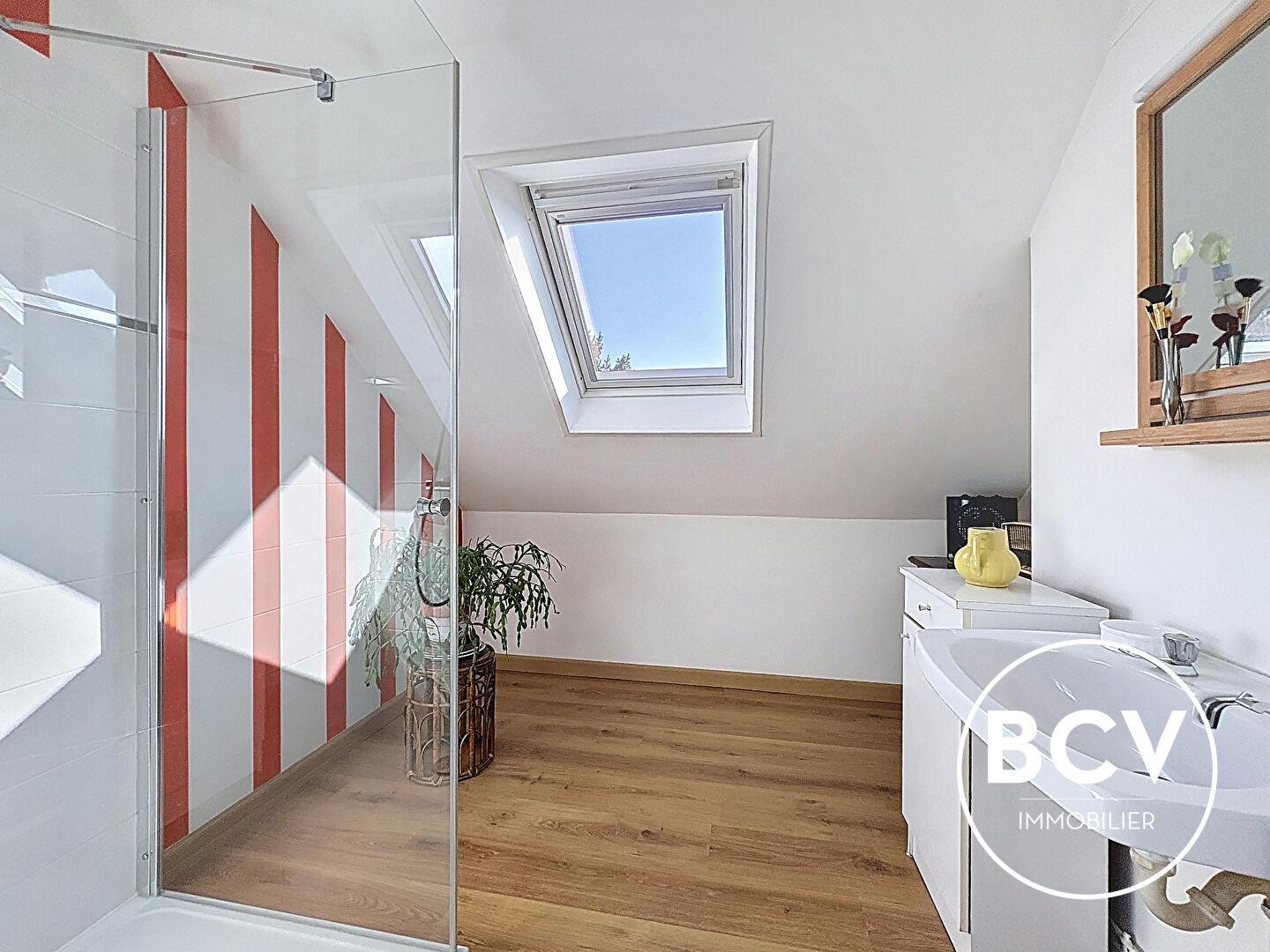 Maison T4, garage et jardin