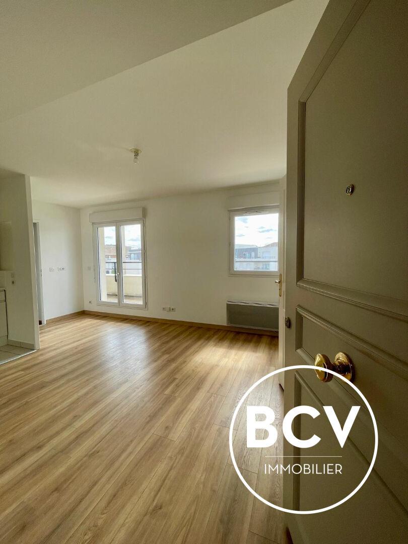 LUCE - 2 pièces avec terrasse et parking