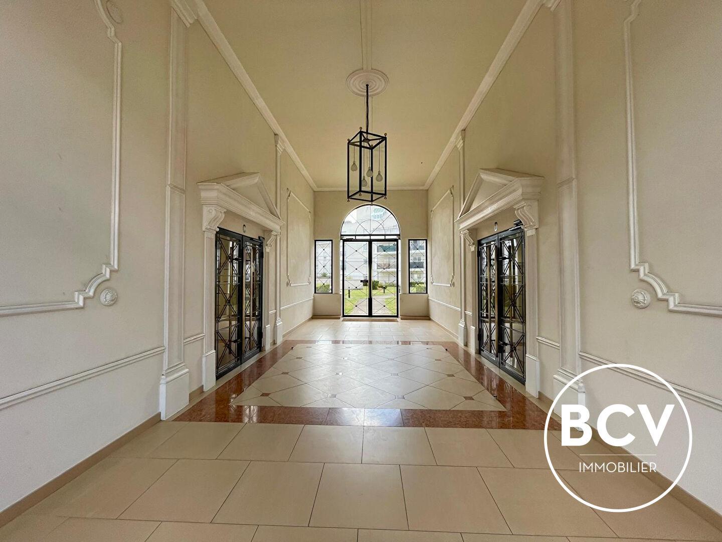 LUCE - 2 pièces avec terrasse et parking