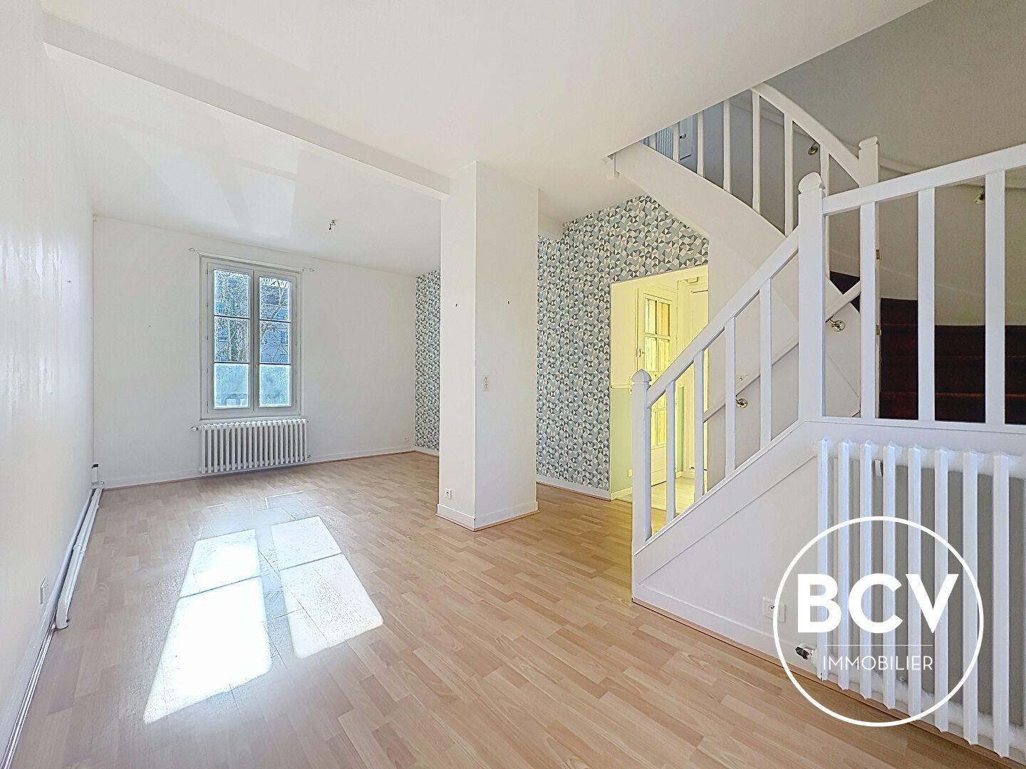 CHARTRES - Comtesses - Maison de 77 m² avec garage