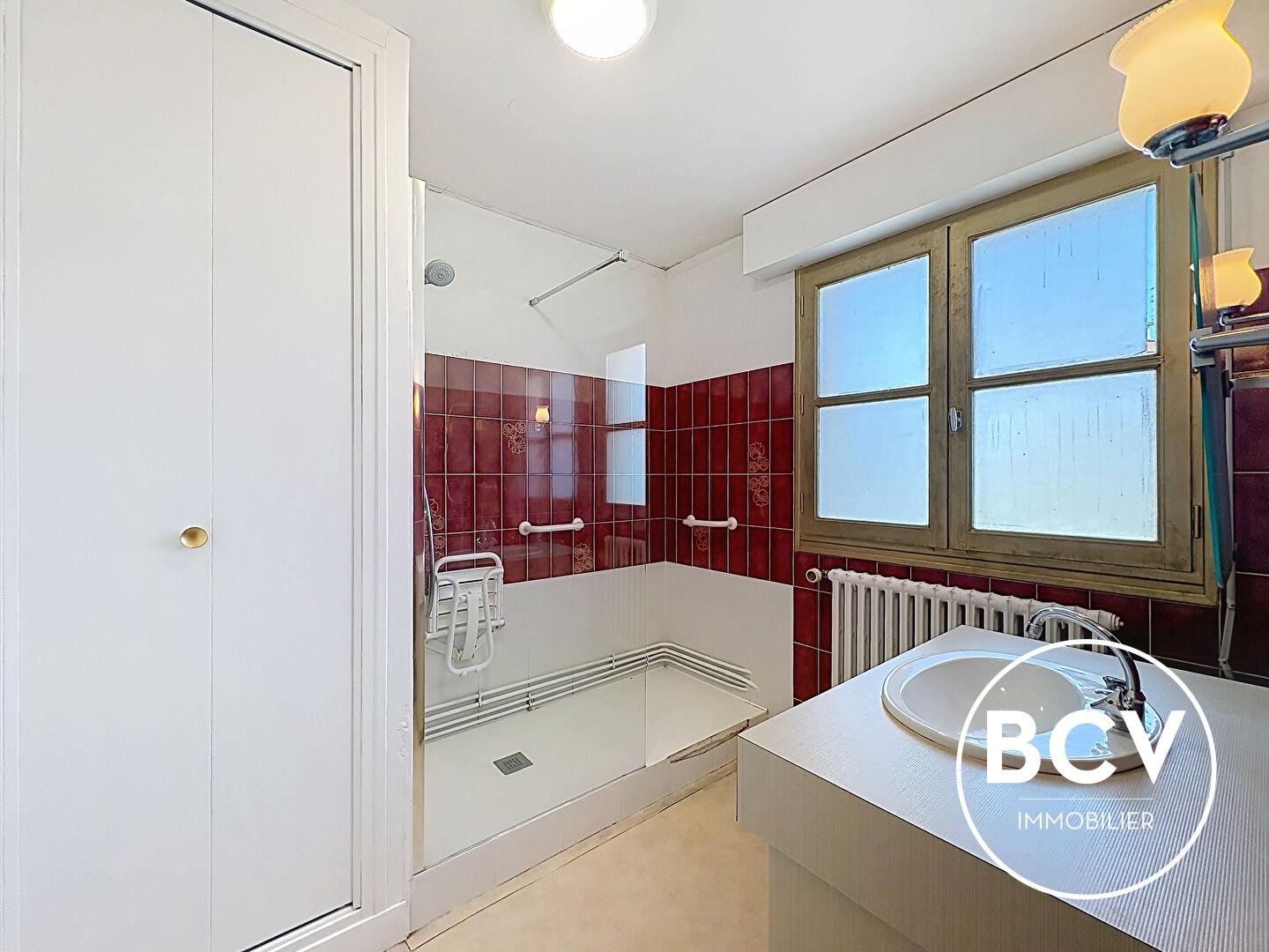 CHARTRES - Comtesses - Maison de 77 m² avec garage