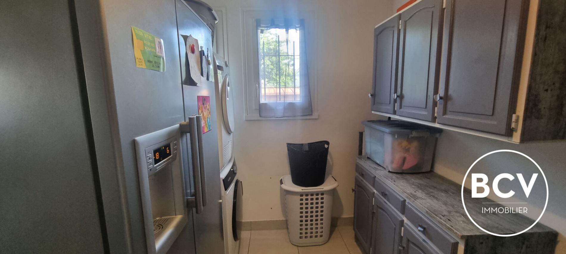 Maison Lucé -  7 pièces - 183 m2