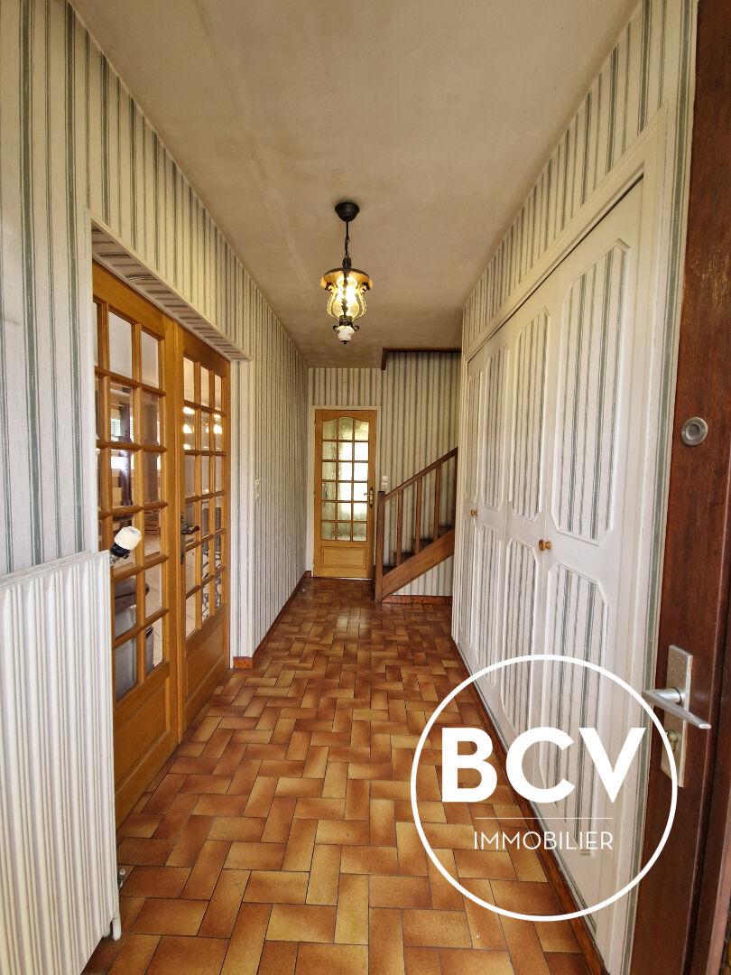 MAISON 4 CHAMBRES LUCÉ