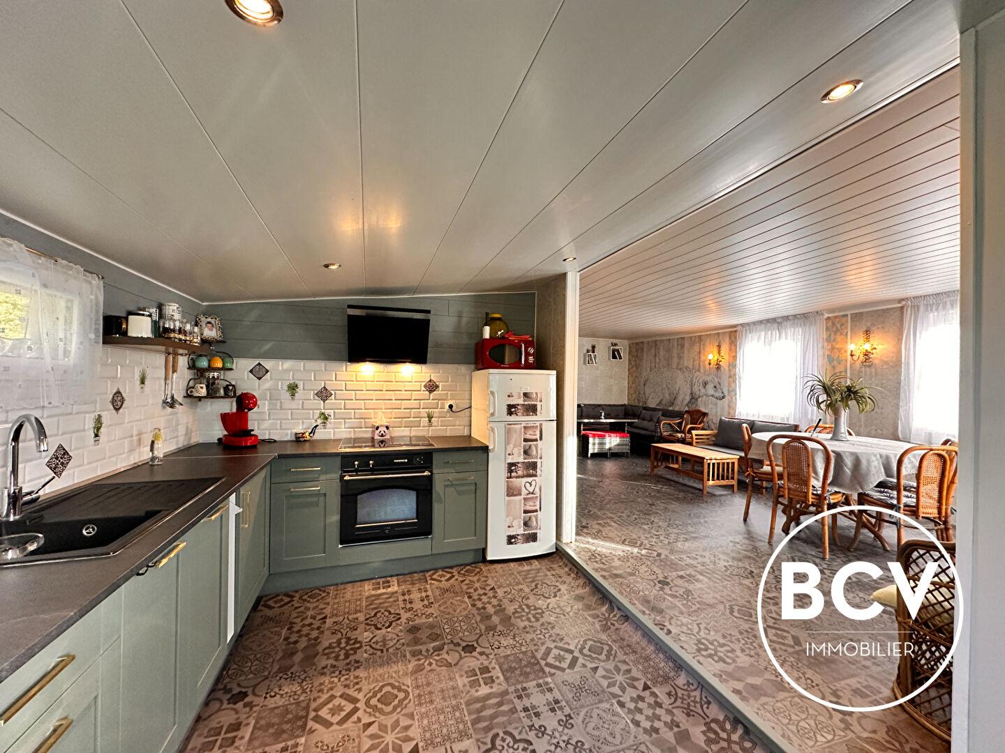 Chalet T5 rénové - 4 chambres - 9 096 m² de terrain - Bord du Loir - Proche Bonneval (28)