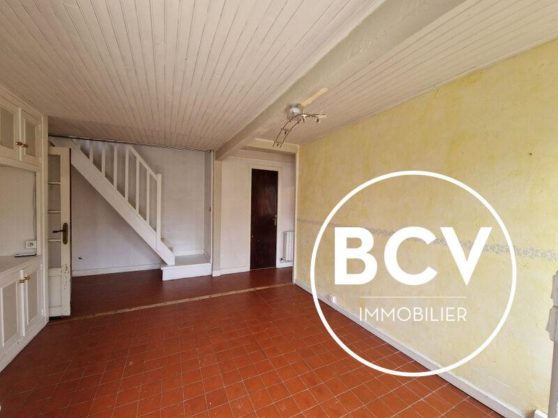 LONGERE 4 CHAMBRES  ST PREST