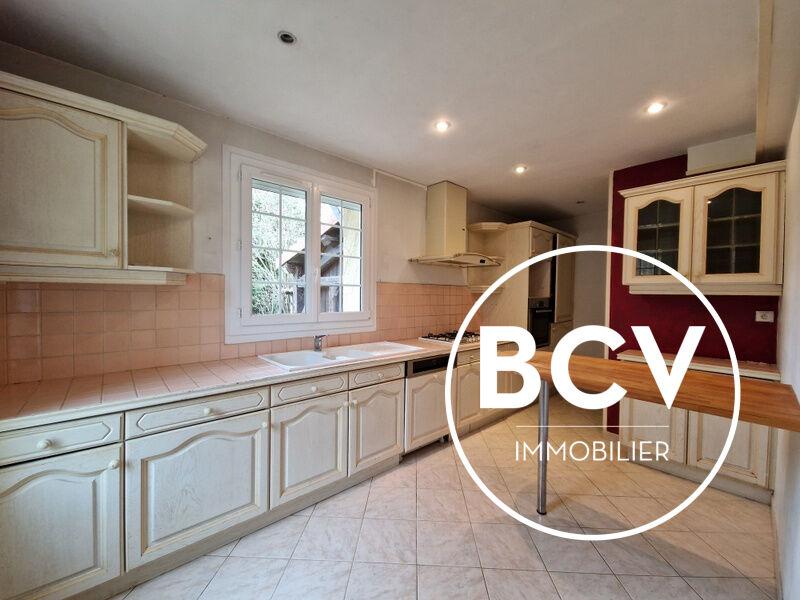 LONGERE 4 CHAMBRES  ST PREST