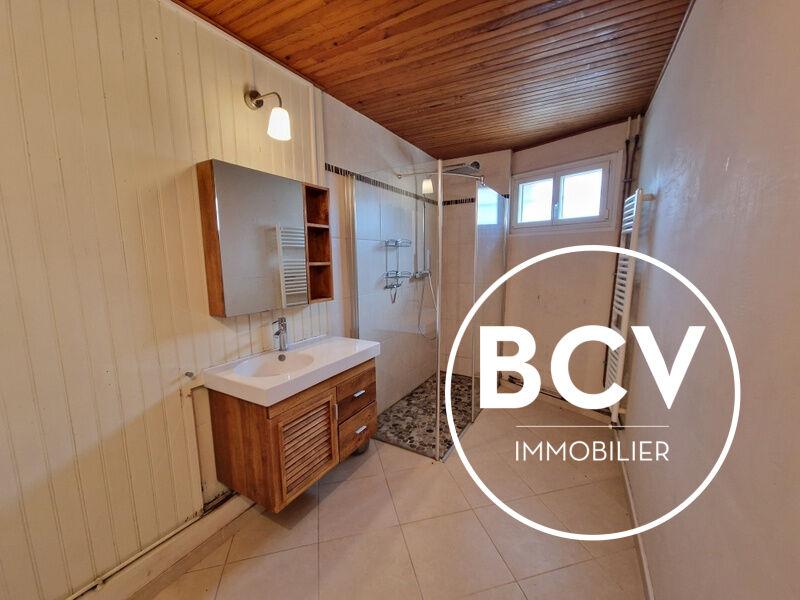 LONGERE 4 CHAMBRES  ST PREST