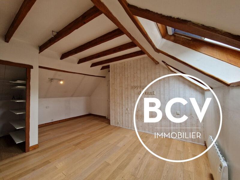 LONGERE 4 CHAMBRES  ST PREST