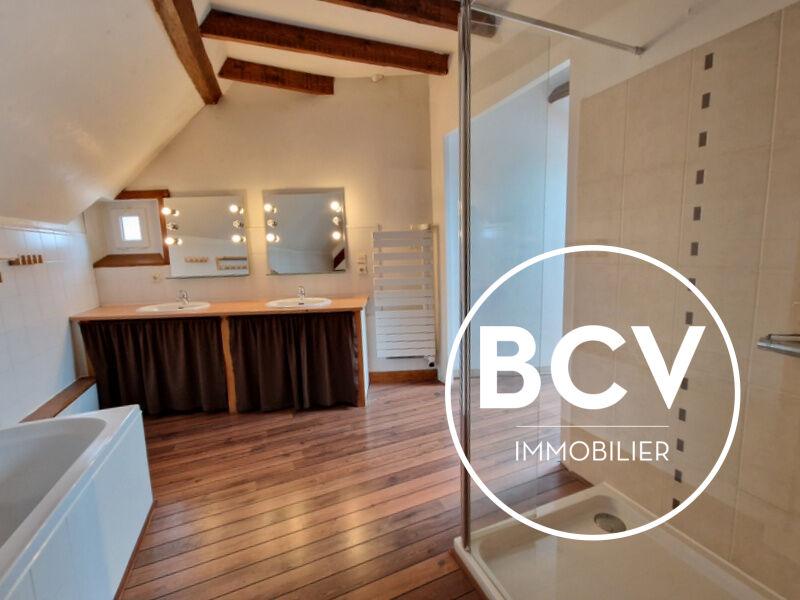 LONGERE 4 CHAMBRES  ST PREST