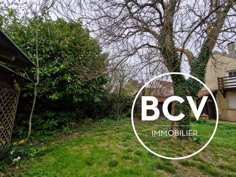 LONGERE 4 CHAMBRES  ST PREST