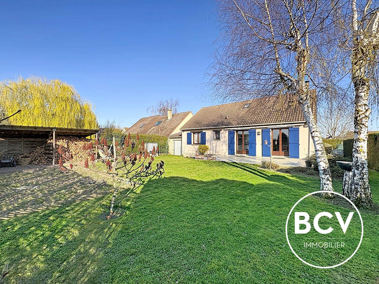 Maison 107m² Barjouville 4 chambres, sous sol total, garage double.