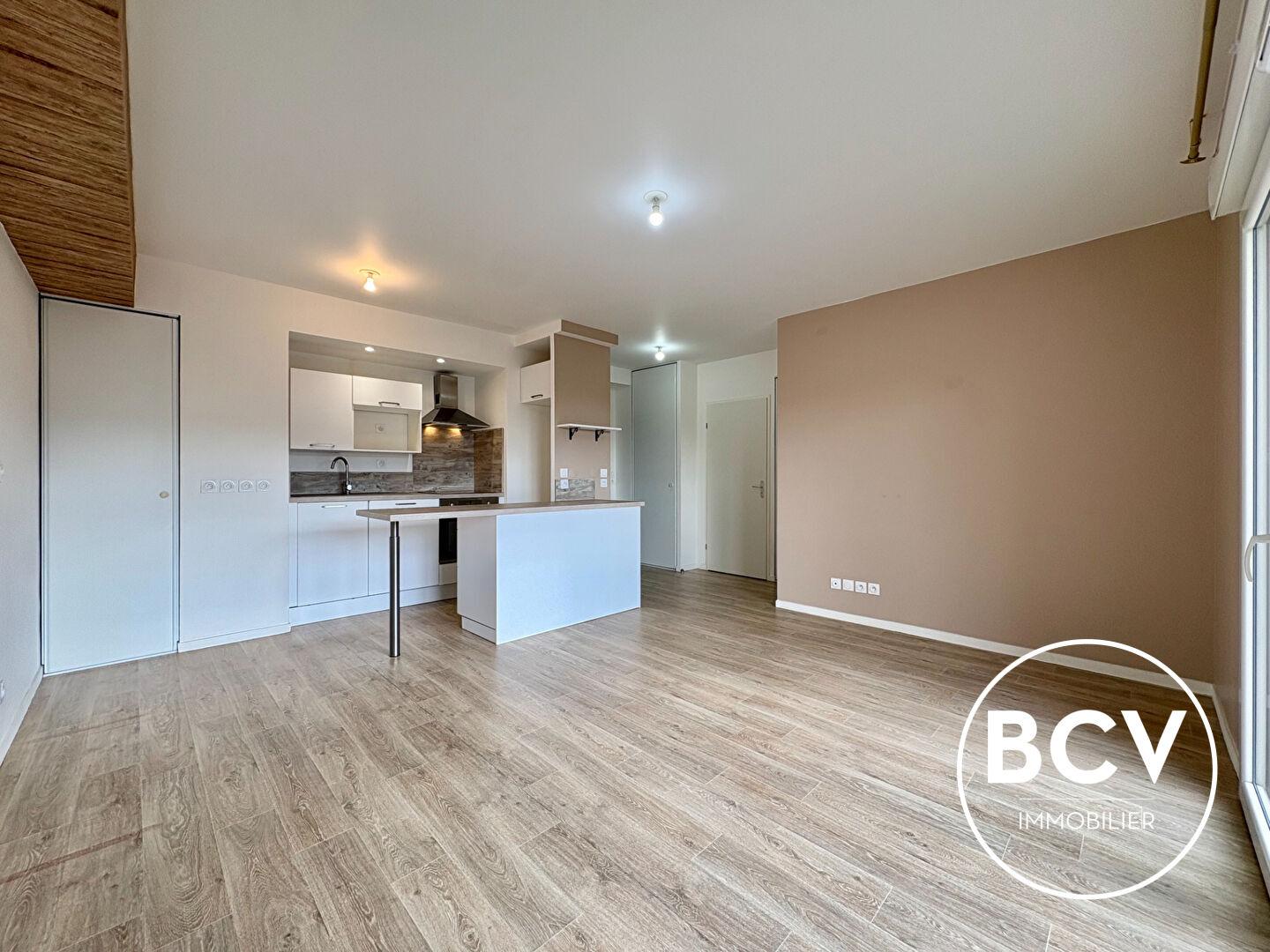 LUCE - bel appartement T2 avec parking