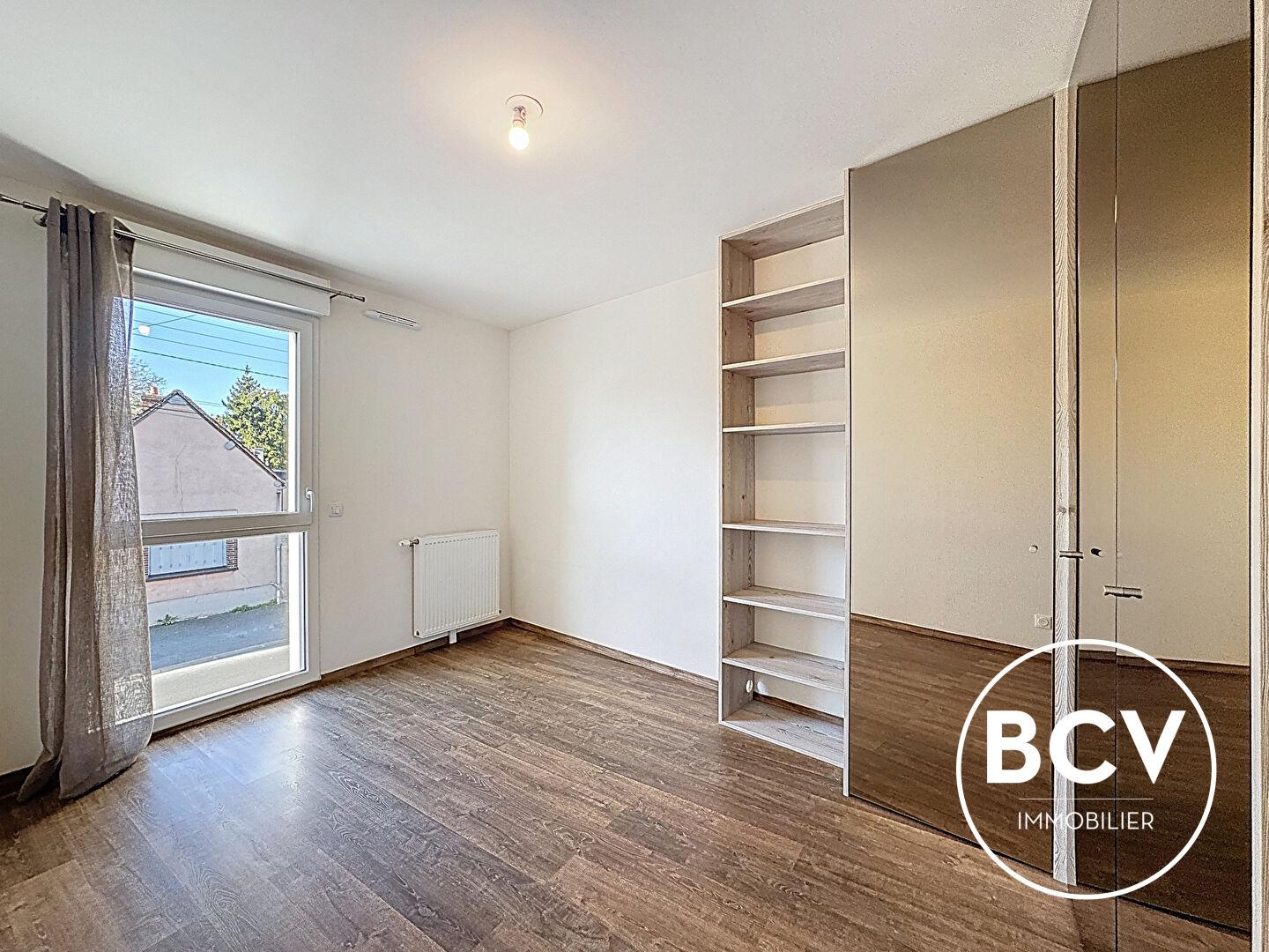 CHARTRES - Résidence appréciée - 3 pièces avec balcon