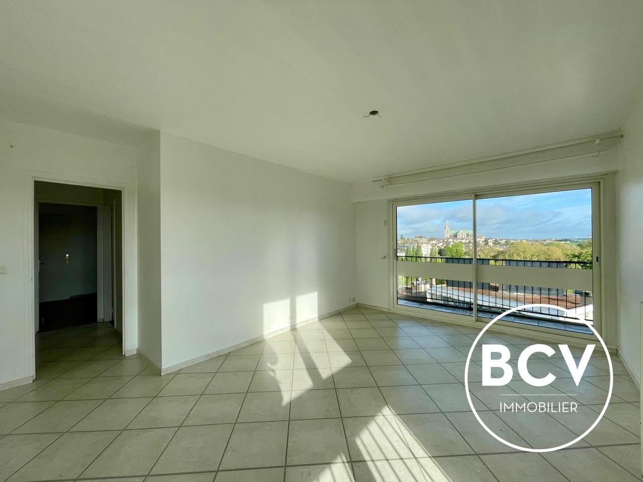 CHARTRES - 3 pièces avec balcon et vue dégagée