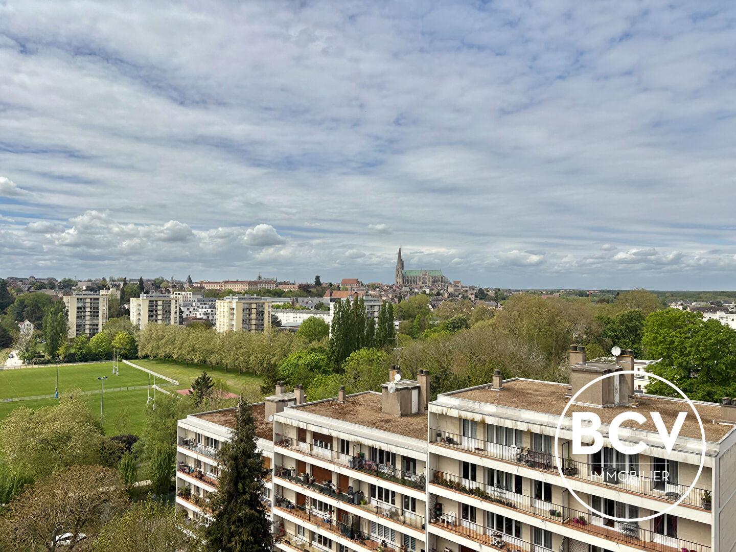 CHARTRES - 3 pièces avec balcon et vue dégagée - chauffage et eau inclus
