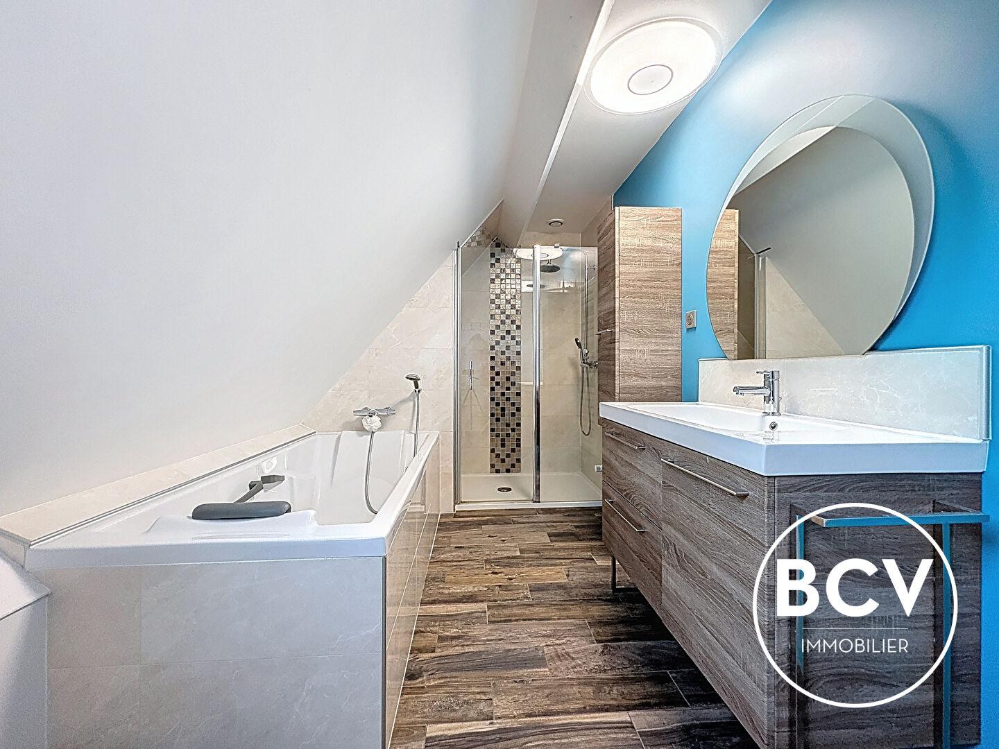 Belle Grange rénovée Orrouer 7 pièces